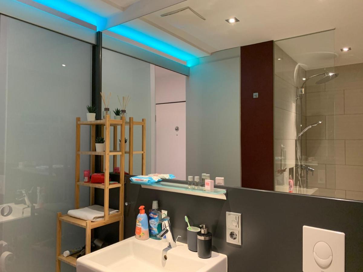 דירות קרלסרוהה Exklusive WohlfüHloase By Rabe - Parkplatz & Free Netflix & Coffee-Bar מראה חיצוני תמונה